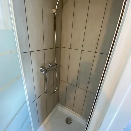 Duplex Quartier Calme Et Parking Gratuit Ferienhaus Amiens